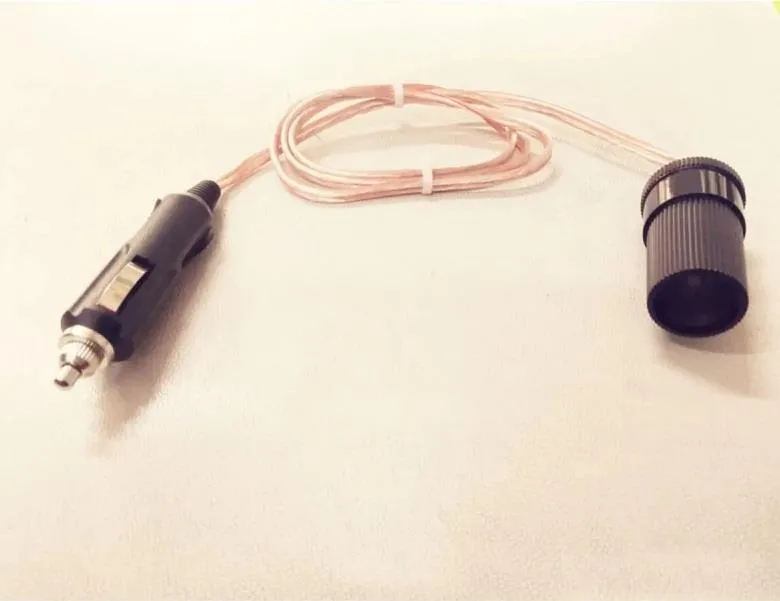 12 ve 24 Volt Uyumlu Araç Çakmaklık Uzatma Kablosu - 1 Metre