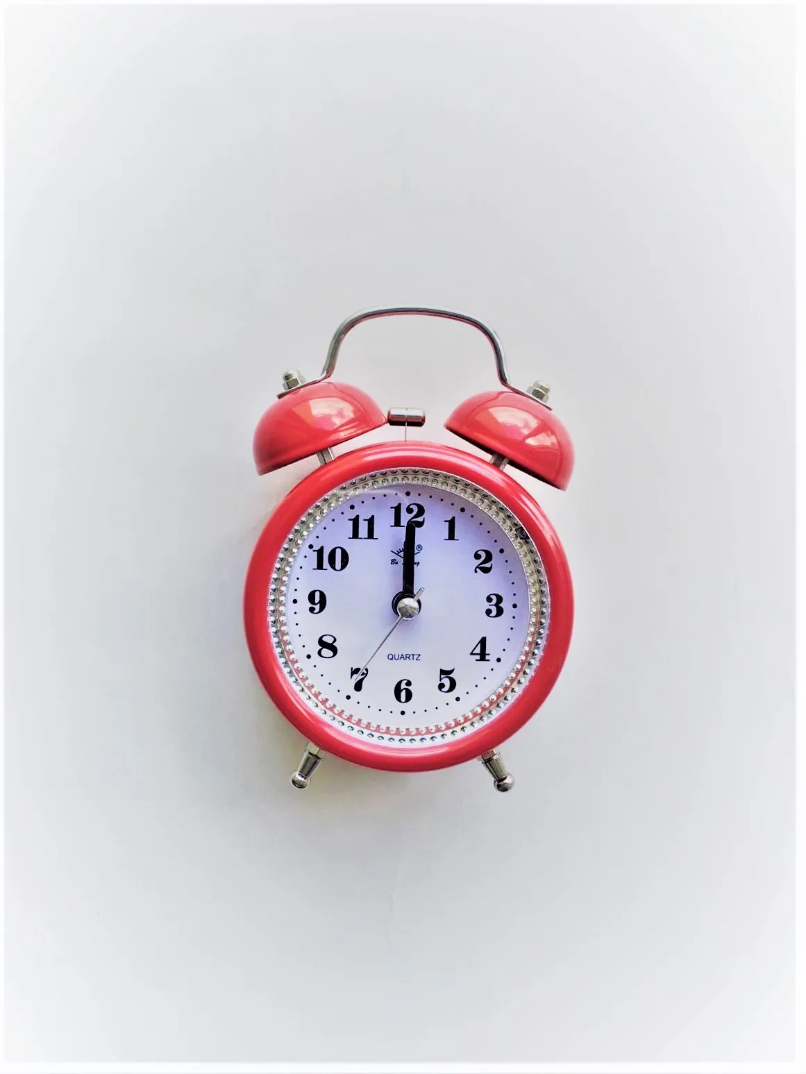 Dekoratif Çalar Masa Saati