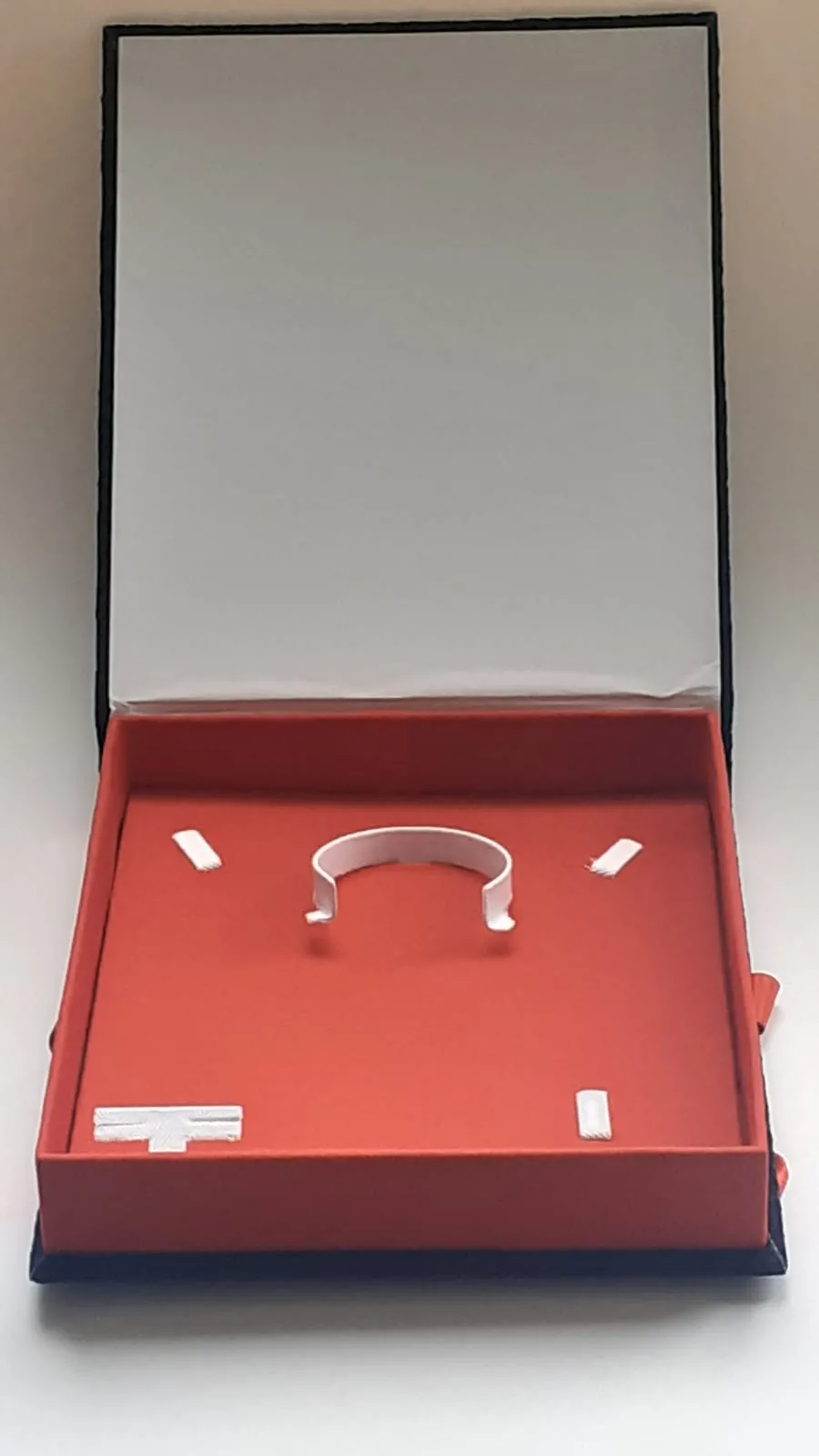 TAYFUN ÜÇLÜ TAKIM MUCEVHARAT KUTUSU-Kırmızı