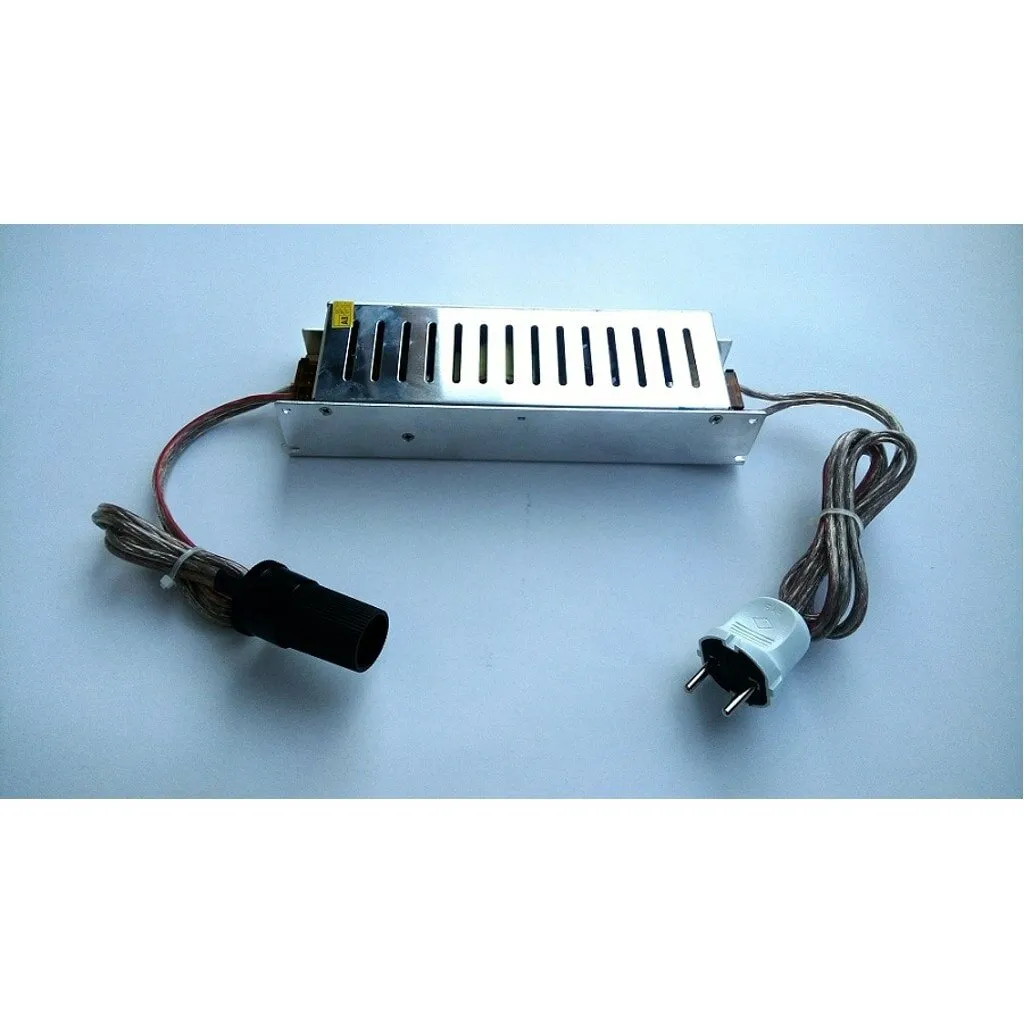 20 Amper - 220 Voltu 12 Volt Çakmaklık Giriişine Çevirici